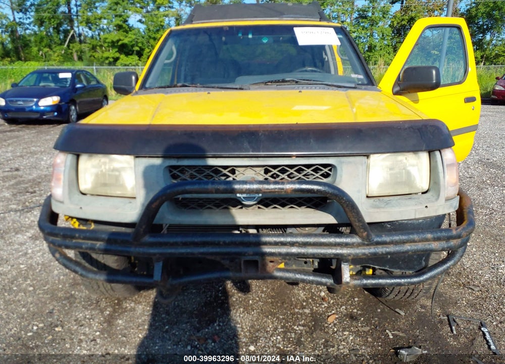 2001 NISSAN XTERRA SE VIN: 5N1ED28Y91C569988