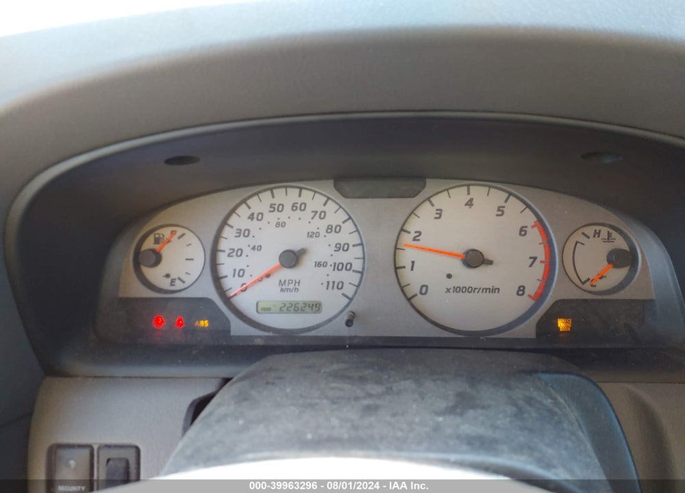 2001 NISSAN XTERRA SE VIN: 5N1ED28Y91C569988