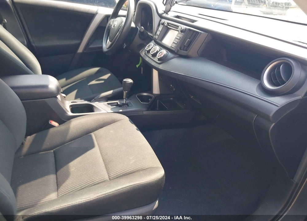 2017 TOYOTA RAV4 LE VIN: 2T3BFREV7HW646773