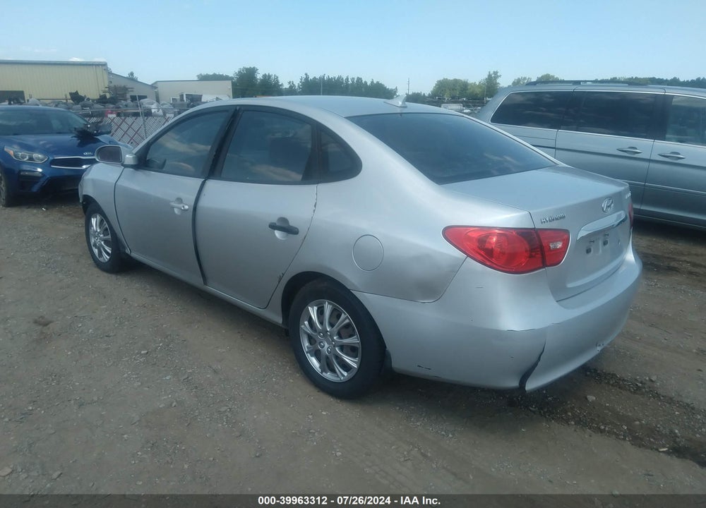 2010 HYUNDAI ELANTRA GLS VIN: KMHDU4AD2AU845081