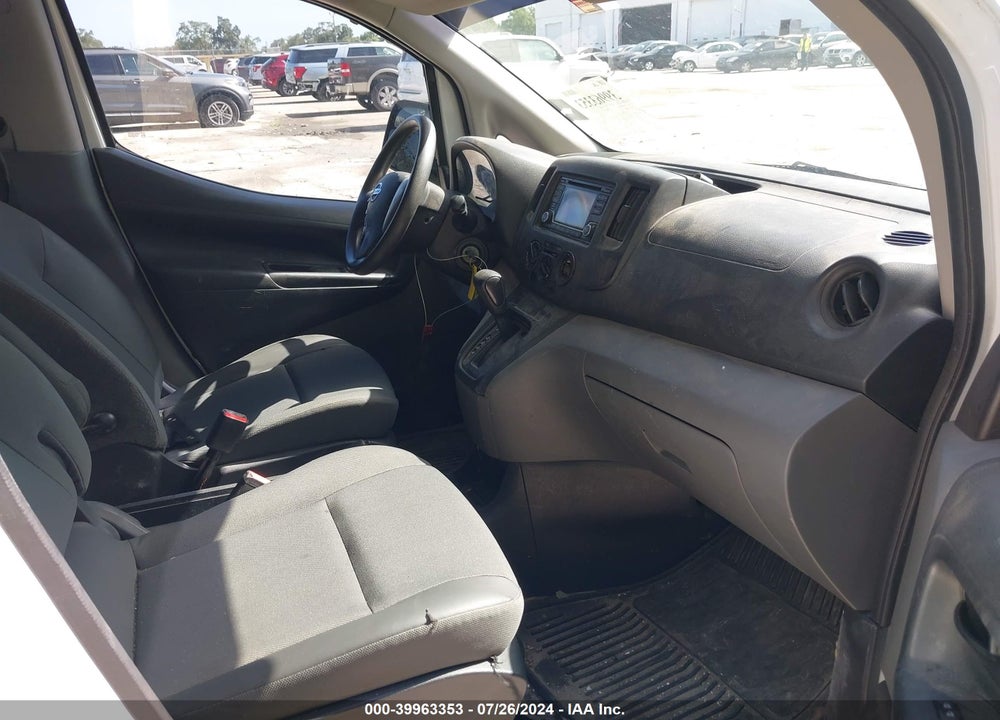 2019 NISSAN NV200 S VIN: 3N6CM0KN8KK695427
