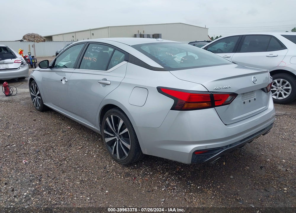 2022 NISSAN ALTIMA SR FWD VIN: 1N4BL4CV3NN303286