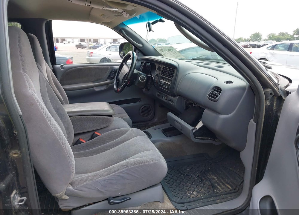 2000 DODGE DAKOTA SLT/SPORT VIN: 1B7GG22X5YS567725