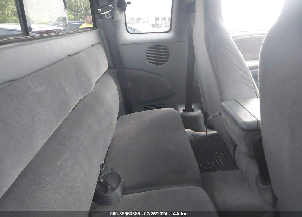 2000 DODGE DAKOTA SLT/SPORT VIN: 1B7GG22X5YS567725