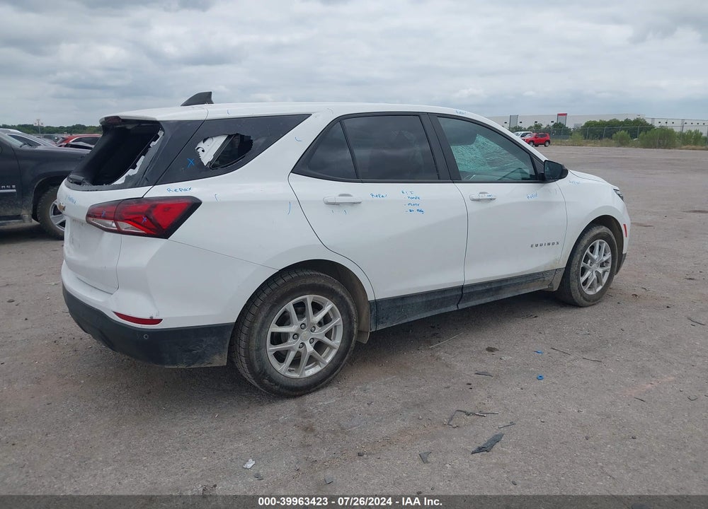 2022 CHEVROLET EQUINOX FWD LS VIN: 3GNAXHEV0NS104739