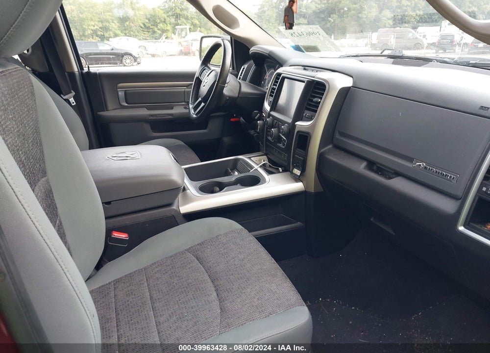 2016 RAM 1500 BIG HORN VIN: 3C6RR7LT5GG348742