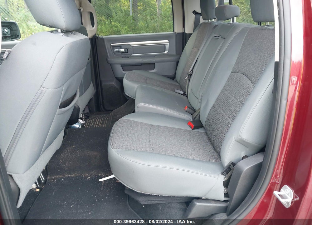 2016 RAM 1500 BIG HORN VIN: 3C6RR7LT5GG348742