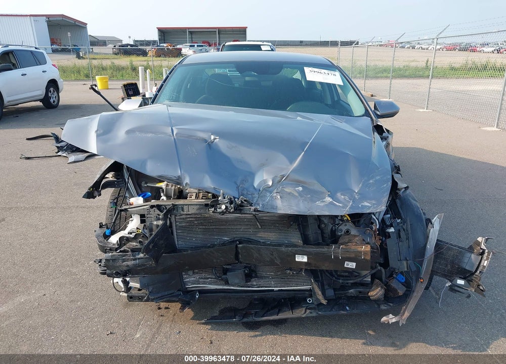 2022 HYUNDAI ELANTRA SEL VIN: KMHLS4AG9NU369641