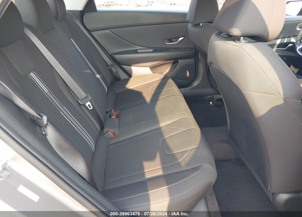 2022 HYUNDAI ELANTRA SEL VIN: KMHLS4AG9NU369641