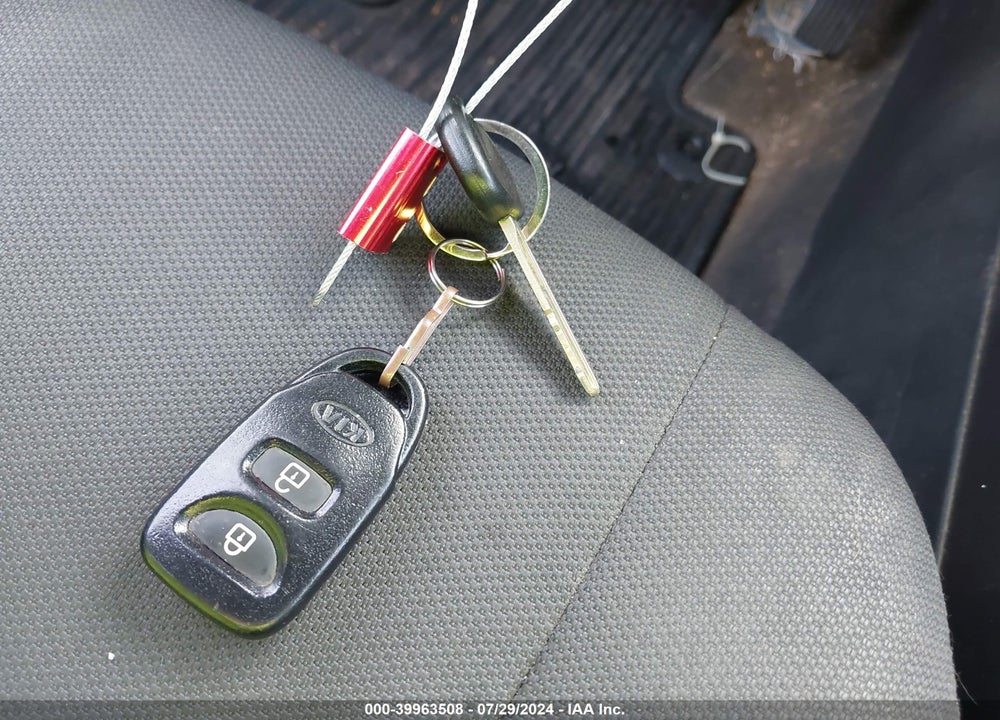2010 KIA SOUL VIN: KNDJT2A2XA7103829