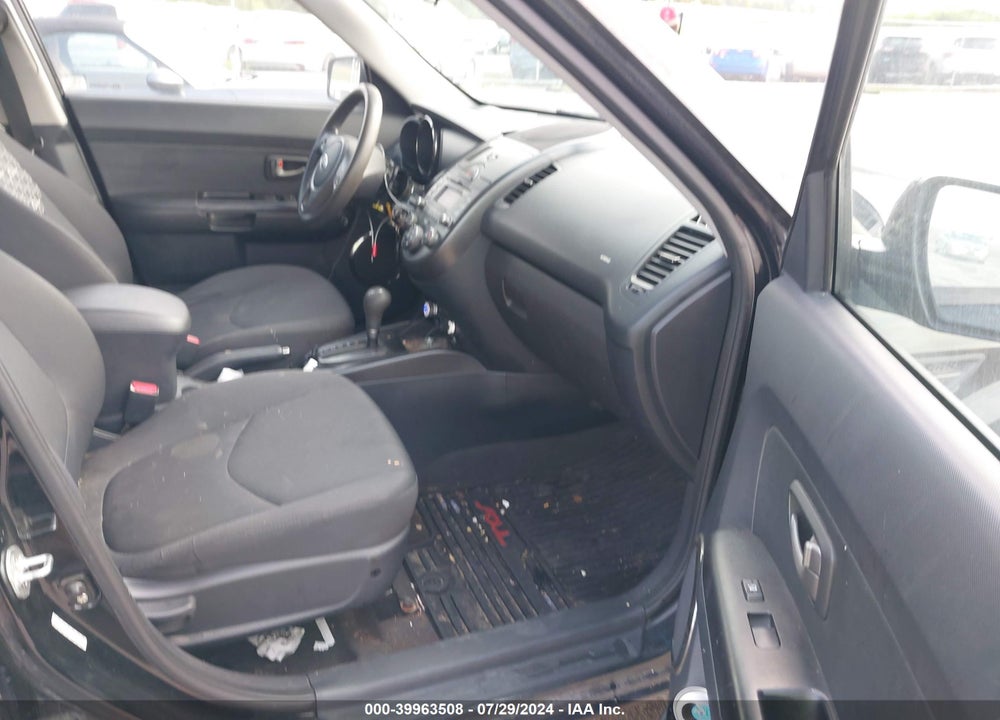 2010 KIA SOUL VIN: KNDJT2A2XA7103829