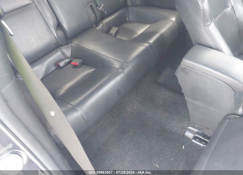 2011 SCION TC VIN: JTKJF5C76B3006730