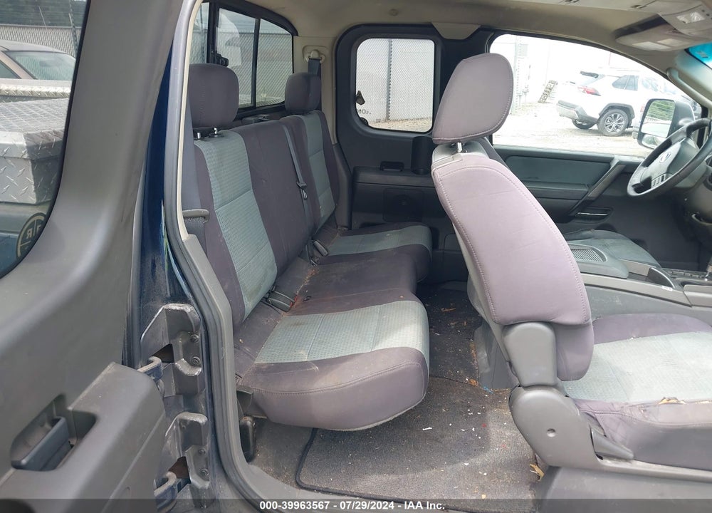 2006 NISSAN TITAN SE VIN: 1N6BA06B36N563227