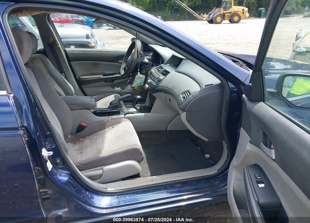 2010 HONDA ACCORD 2.4 LX VIN: 1HGCP2F3XAA130855