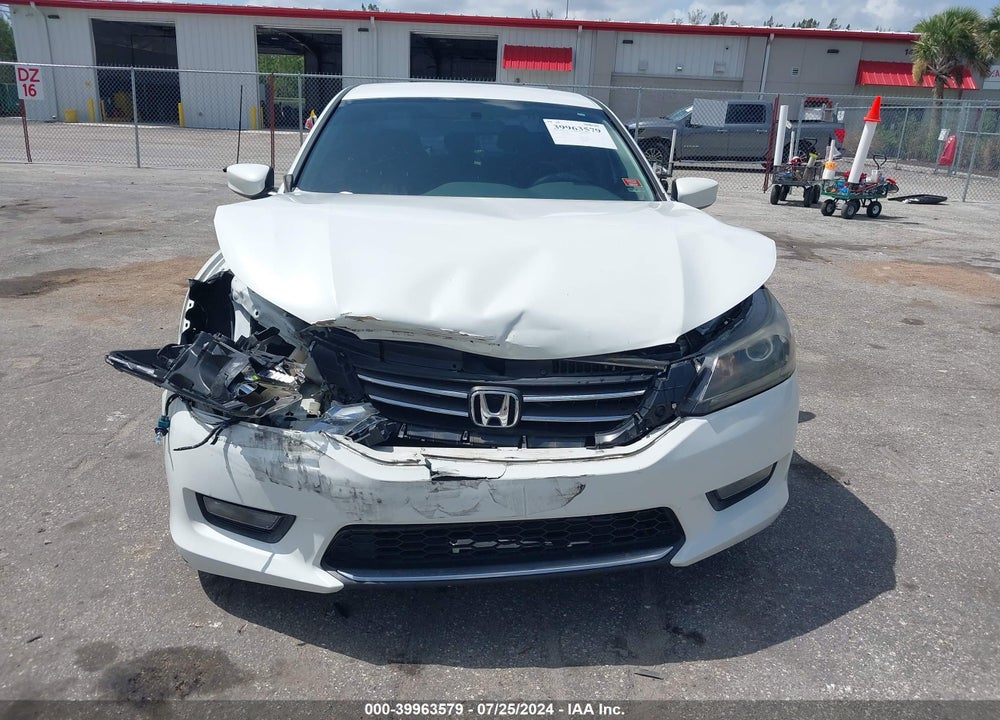 2015 HONDA ACCORD SPORT VIN: 1HGCR2F50FA185530