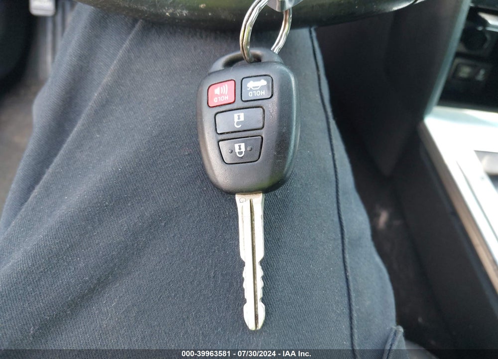 2013 TOYOTA CAMRY SE VIN: 4T1BF1FK7DU216203