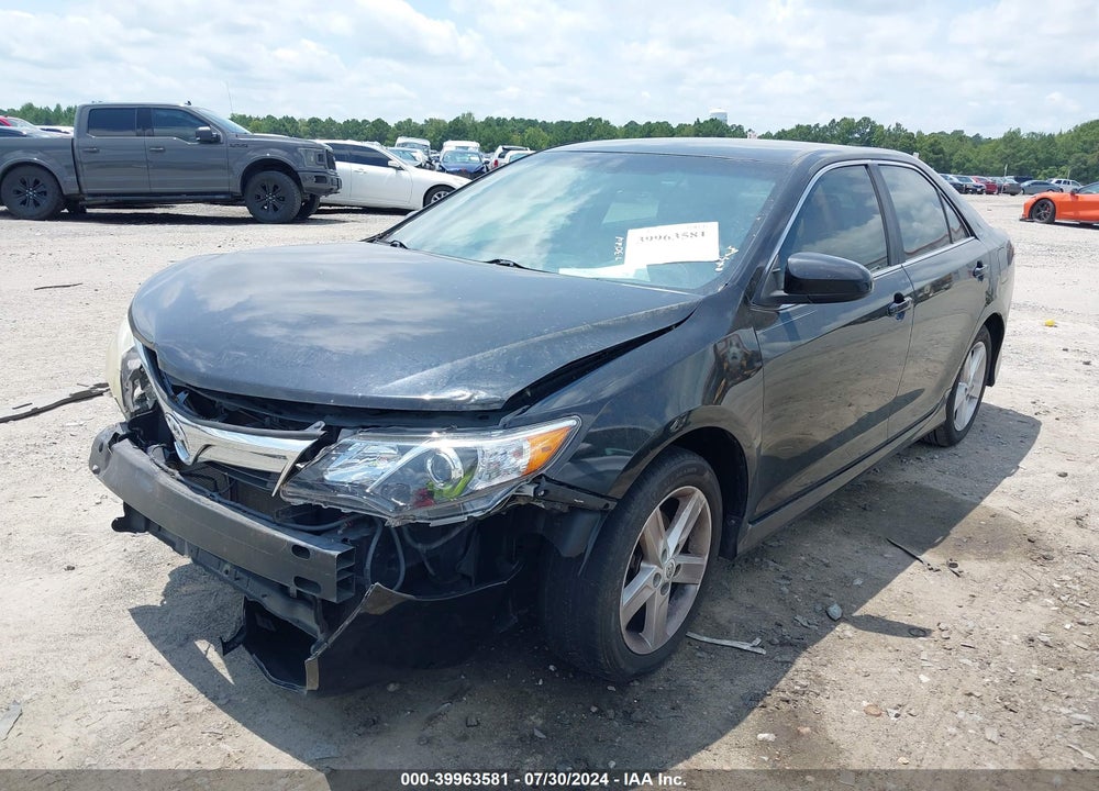 2013 TOYOTA CAMRY SE VIN: 4T1BF1FK7DU216203