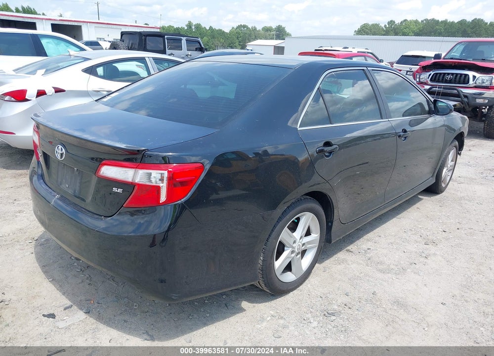 2013 TOYOTA CAMRY SE VIN: 4T1BF1FK7DU216203
