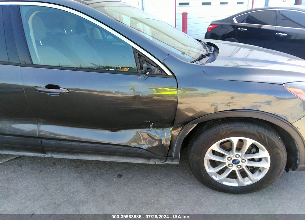 2020 FORD ESCAPE SE VIN: 1FMCU0G60LUA24240