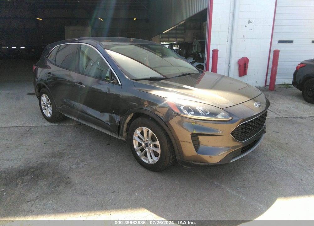 2020 FORD ESCAPE SE VIN: 1FMCU0G60LUA24240