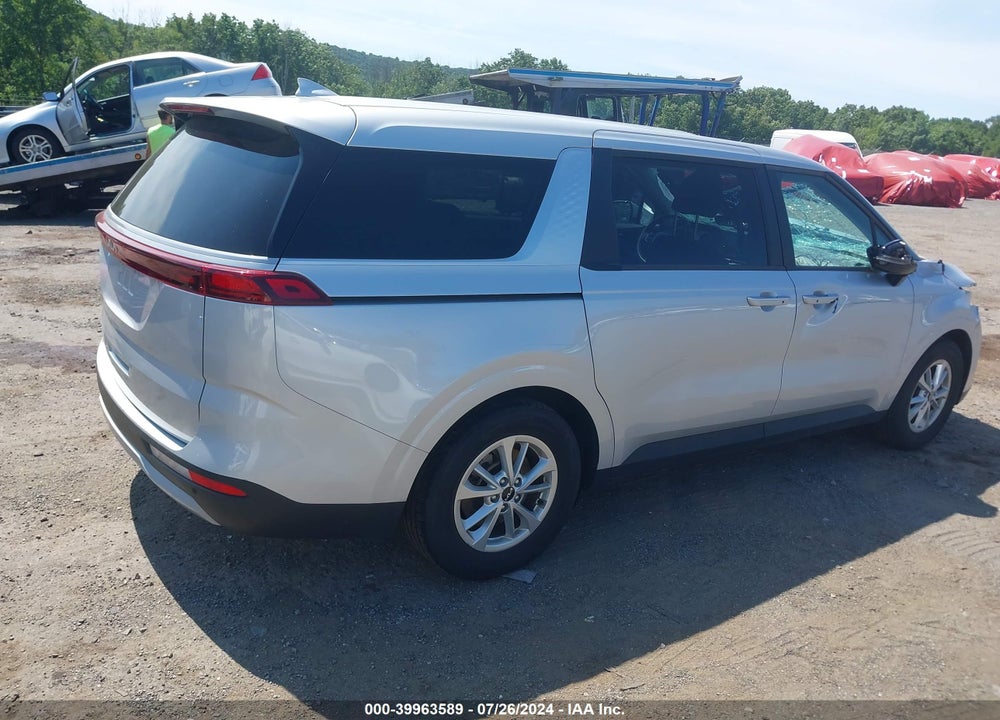 2023 KIA CARNIVAL MPV LX VIN: KNDNB4H36P6197155