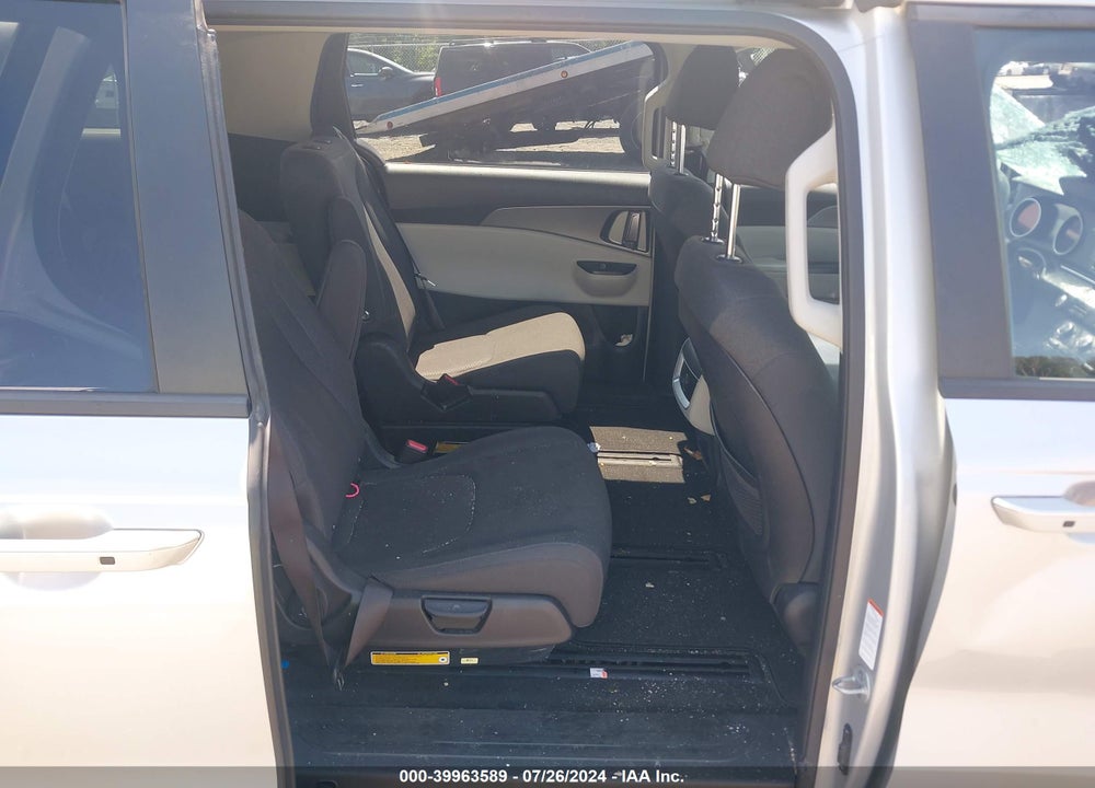 2023 KIA CARNIVAL MPV LX VIN: KNDNB4H36P6197155