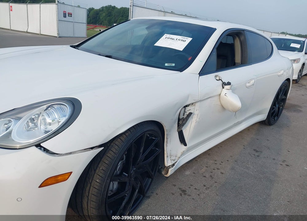 2012 PORSCHE PANAMERA 4 VIN: WP0AA2A79CL017732
