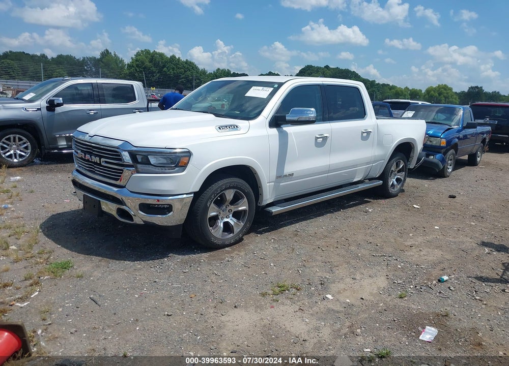 2022 RAM 1500 LAIE  4X4 5'7 BOX VIN: 1C6SRFJT2NN207596