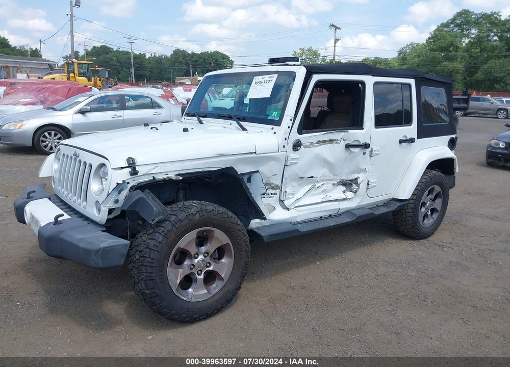 2016 JEEP WRANGLER UNLIMITED SAHARA VIN: 1C4BJWEG9GL182790