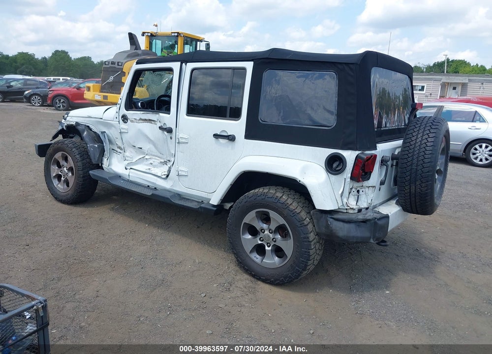 2016 JEEP WRANGLER UNLIMITED SAHARA VIN: 1C4BJWEG9GL182790