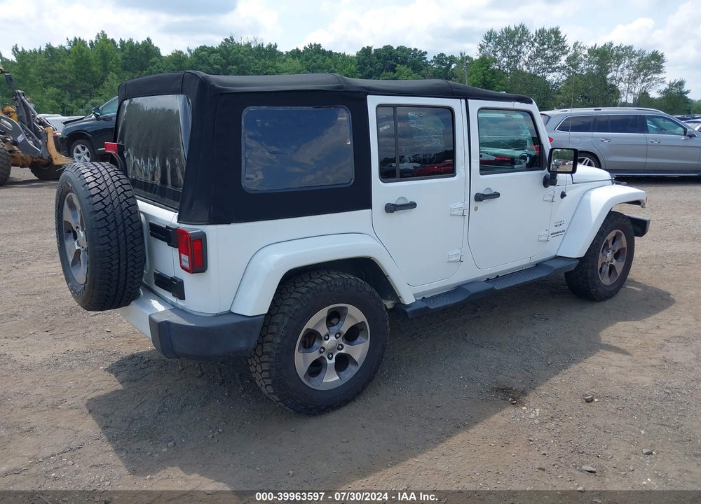 2016 JEEP WRANGLER UNLIMITED SAHARA VIN: 1C4BJWEG9GL182790