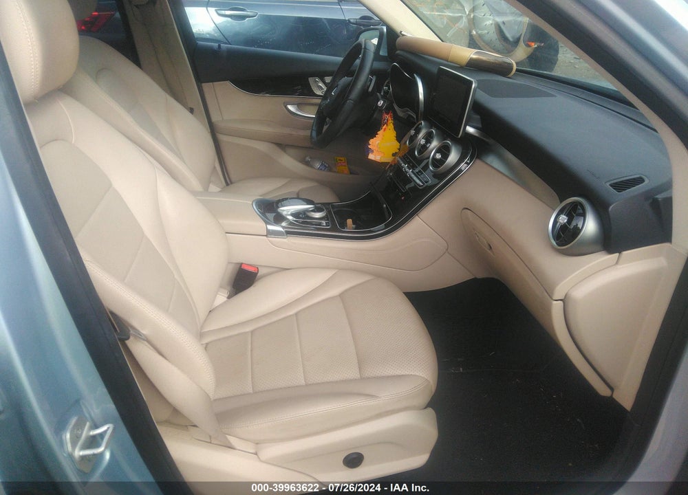 2016 MERCEDES-BENZ GLC 300 VIN: WDC0G4JB8GF021201