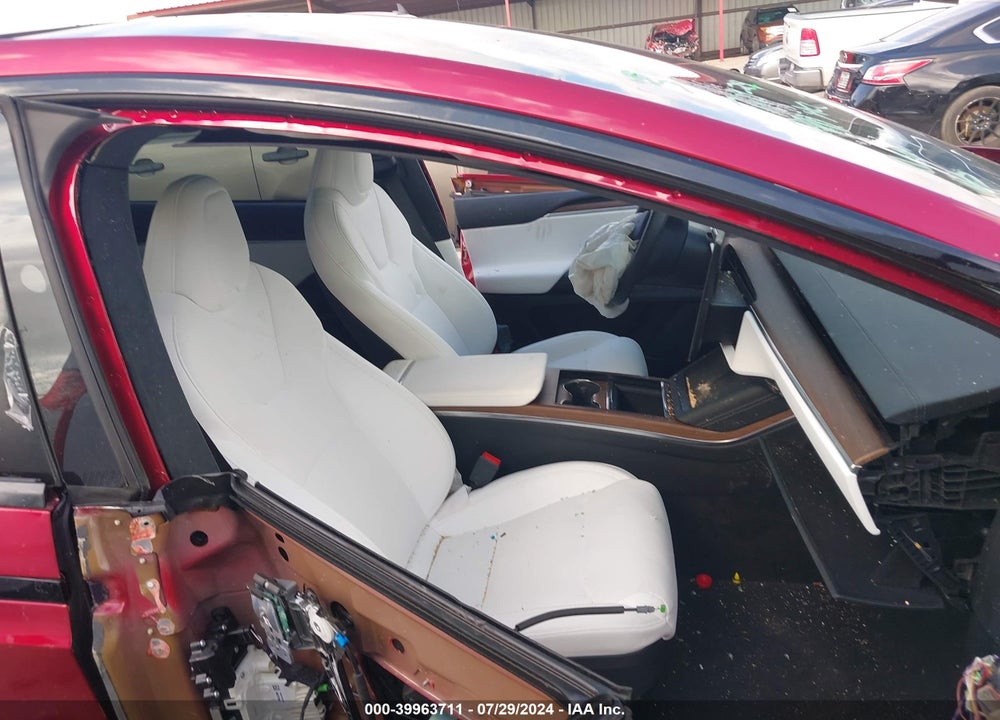 2023 TESLA MODEL X VIN: 7SAXCBE52PF404664