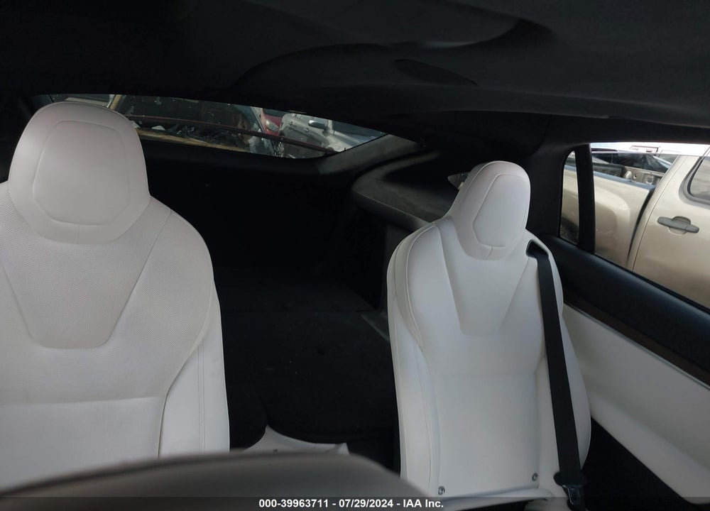 2023 TESLA MODEL X VIN: 7SAXCBE52PF404664