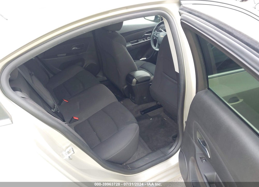2015 CHEVROLET CRUZE 1LT AUTO VIN: 1G1PC5SB5F7291850