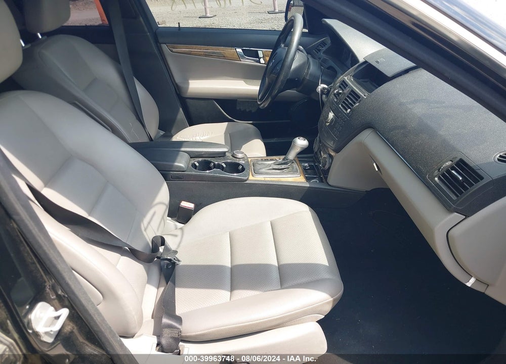 2008 MERCEDES-BENZ C 350 SPORT VIN: WDDGF56X98F034516