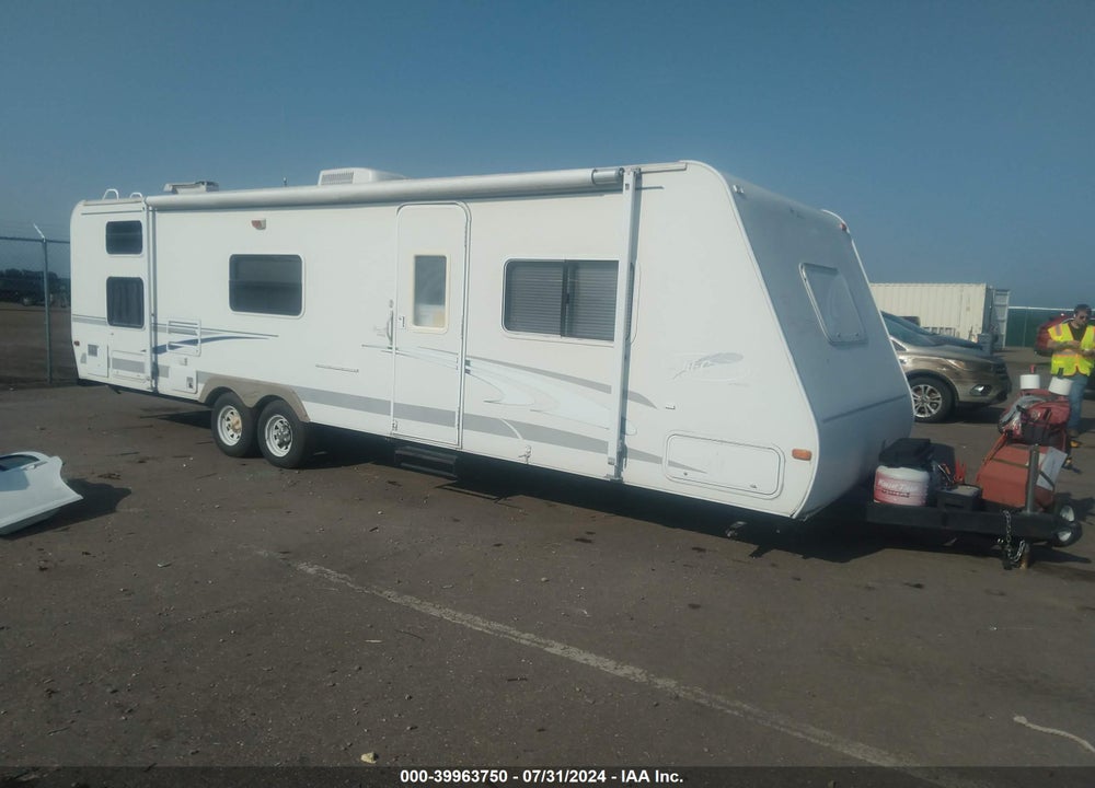 2004 TRAIL LITE TRAIL CRUI VIN: 4WY202P2641700445