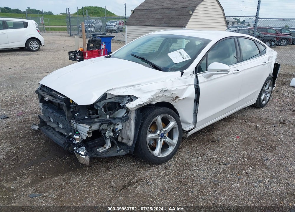 2015 FORD FUSION SE VIN: 3FA6P0H7XFR252375