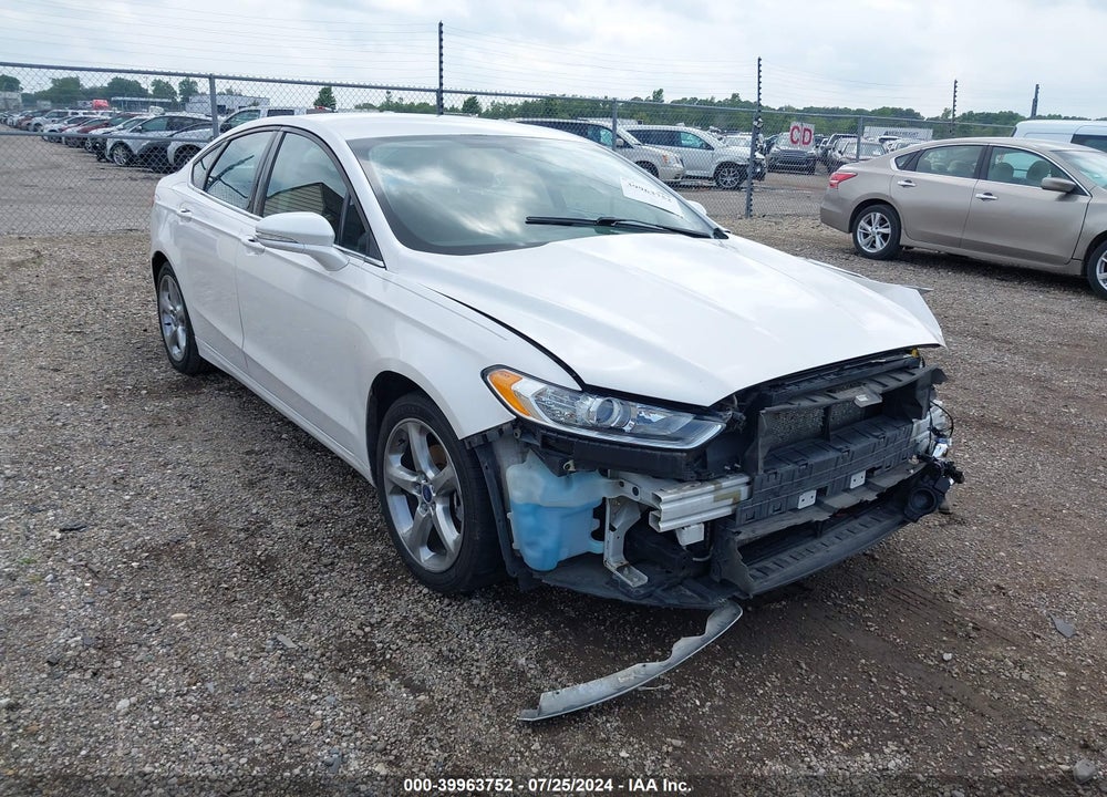 2015 FORD FUSION SE VIN: 3FA6P0H7XFR252375