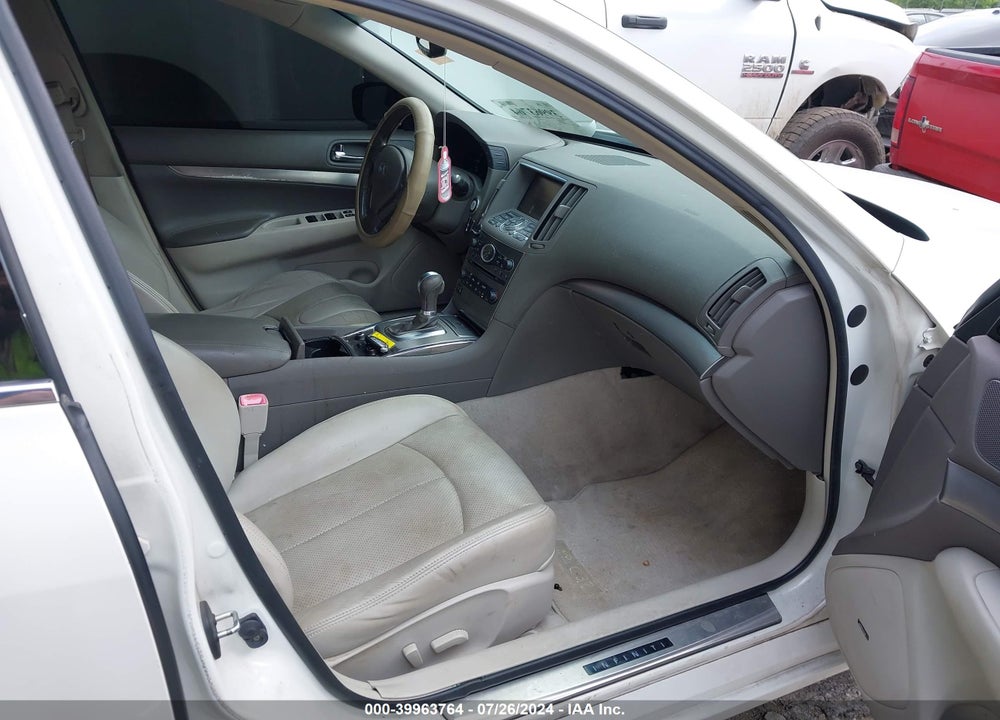 2012 INFINITI G37X VIN: JN1CV6AR4CM670939