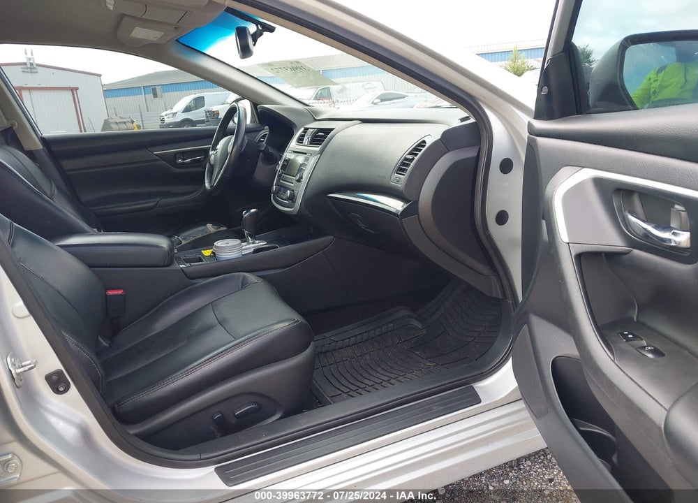2017 NISSAN ALTIMA 2.5/2.5 S/2.5 SL/2.5 SR/2.5 SV VIN: 1N4AL3AP3HC139905