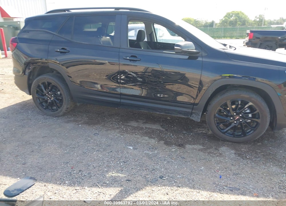 2024 GMC TERRAIN FWD SLE VIN: 3GKALMEG0RL220459