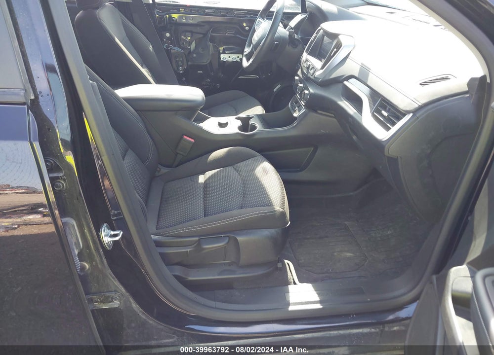 2024 GMC TERRAIN FWD SLE VIN: 3GKALMEG0RL220459