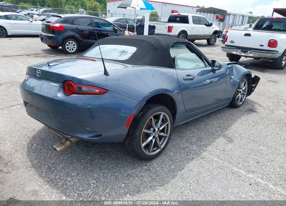 2021 MAZDA MX-5 MIATA GRAND TOURING VIN: JM1NDAD78M0452663