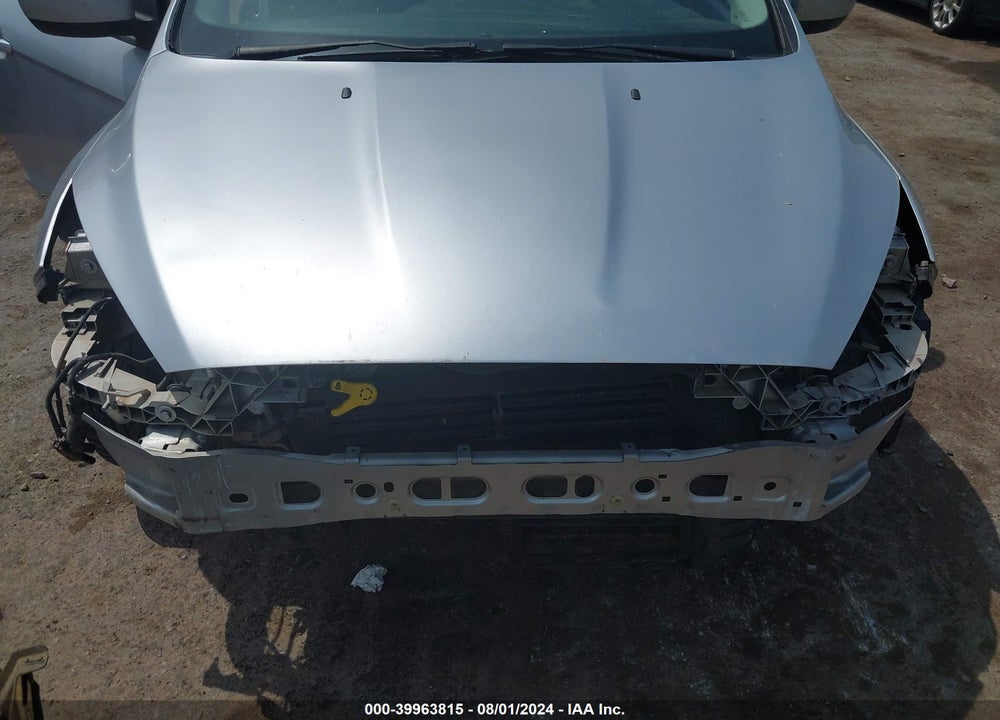 2018 FORD FOCUS SE VIN: 1FADP3F26JL204329