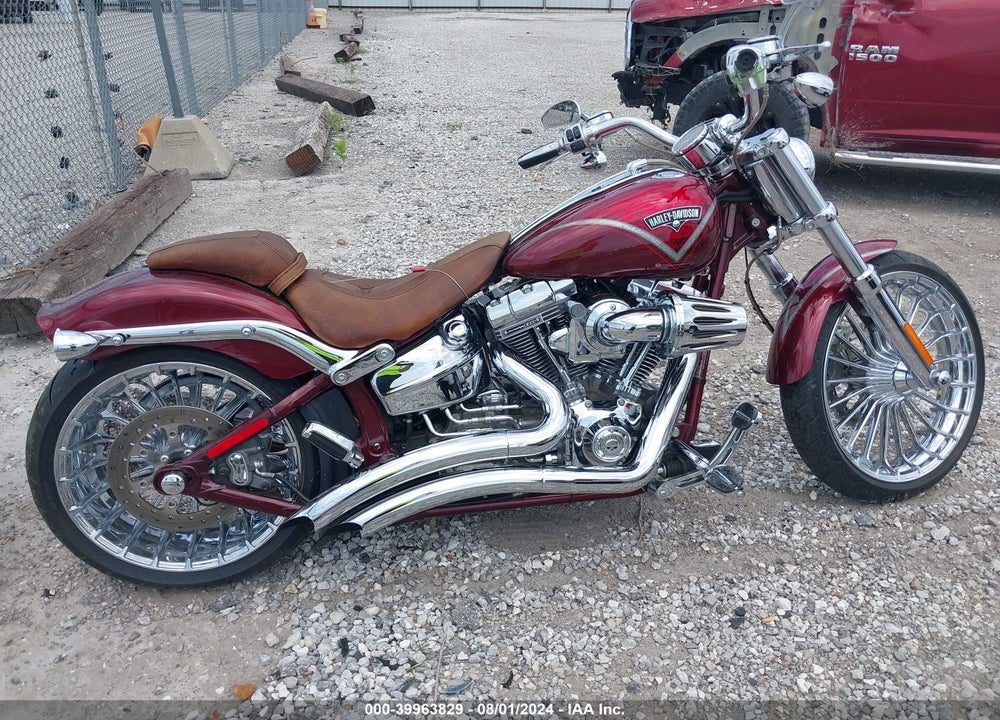 2013 HARLEY-DAVIDSON FXSBSE CVO BREAKOUT VIN: 1HD1TD916DB961564