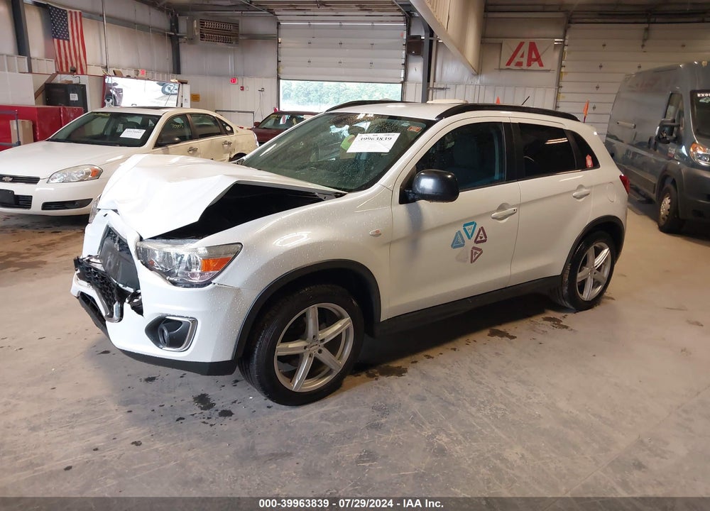 2013 MITSUBISHI OUTLANDER SPORT LE VIN: 4A4AP5AU7DE020181