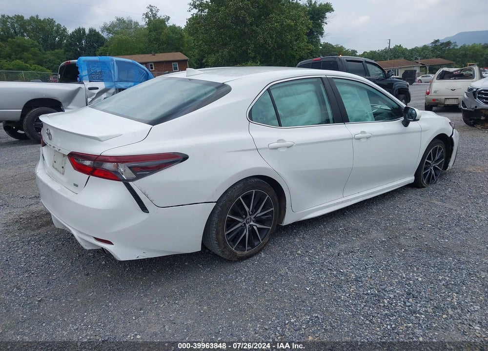 2021 TOYOTA CAMRY SE VIN: 4T1G11AK2MU444430