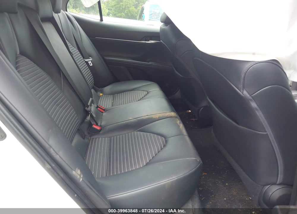 2021 TOYOTA CAMRY SE VIN: 4T1G11AK2MU444430