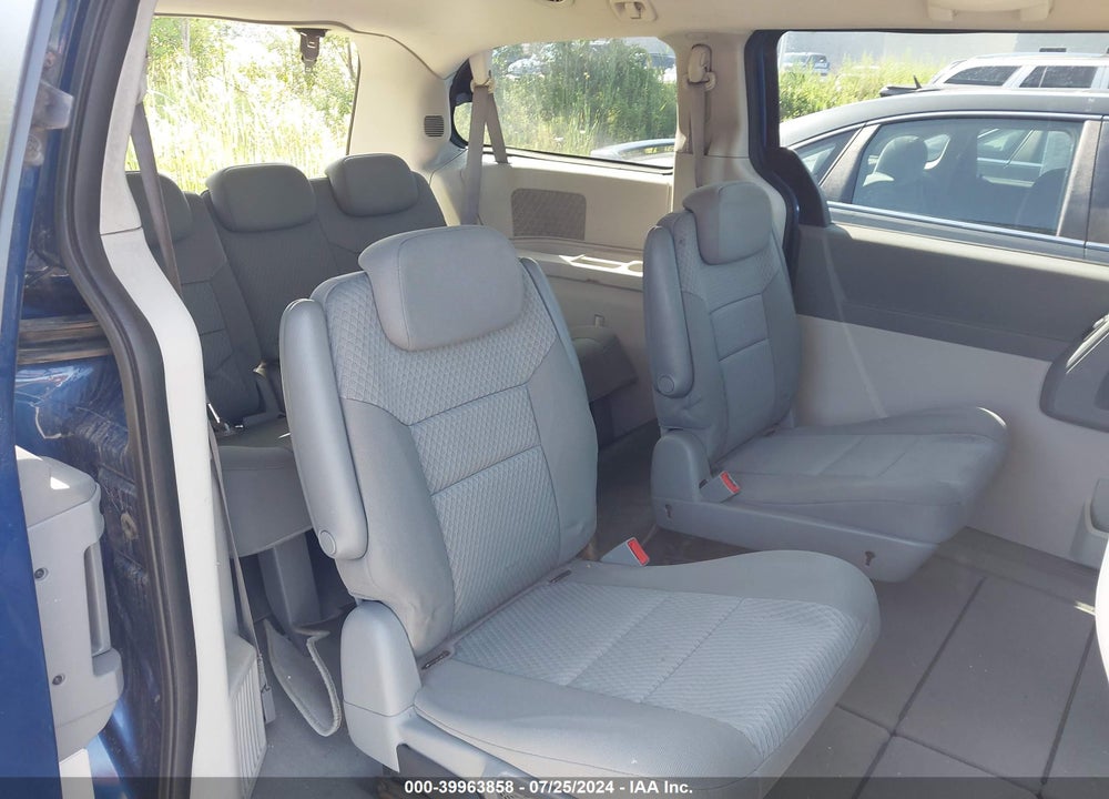 2010 DODGE GRAND CARAVAN SE VIN: 2D4RN4DE1AR181626